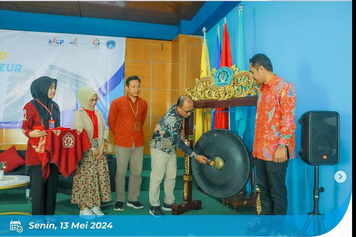Career and Entrepreneur Week 2024 Poliwangi Resmi Dibuka! 🎉